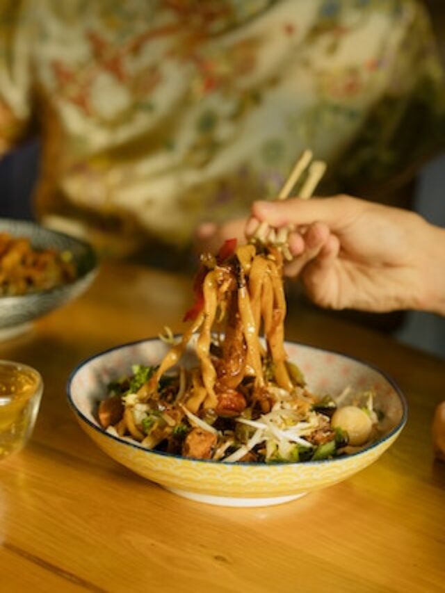 25 Best Keto-Friendly Restaurants