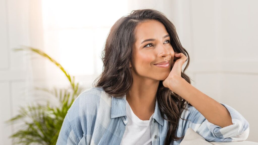 Woman Looking Away Content Happy Daydreaming MSN