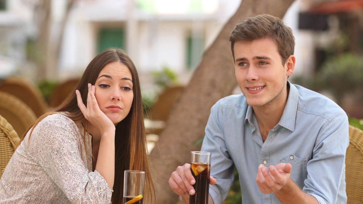 Man And Woman On Date While Woman Looks Bored MSN