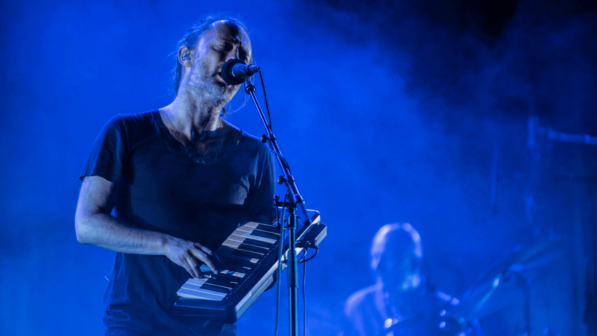 Radiohead in Concert Thom Yorke Singing and Performing MSN