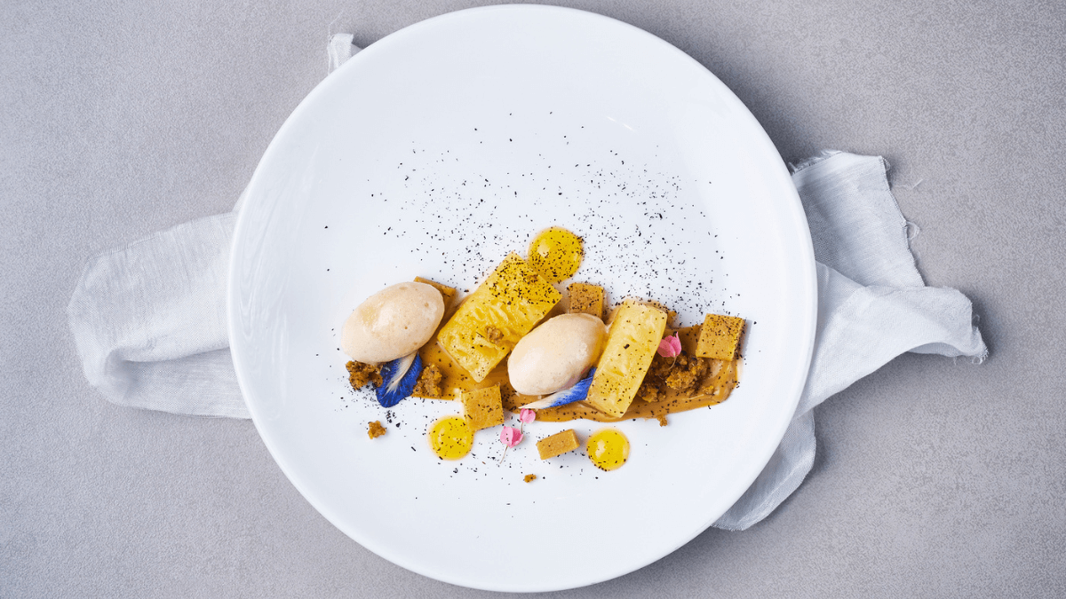 Plate with Food from Michelin Restaurant Ready to Eat MSN