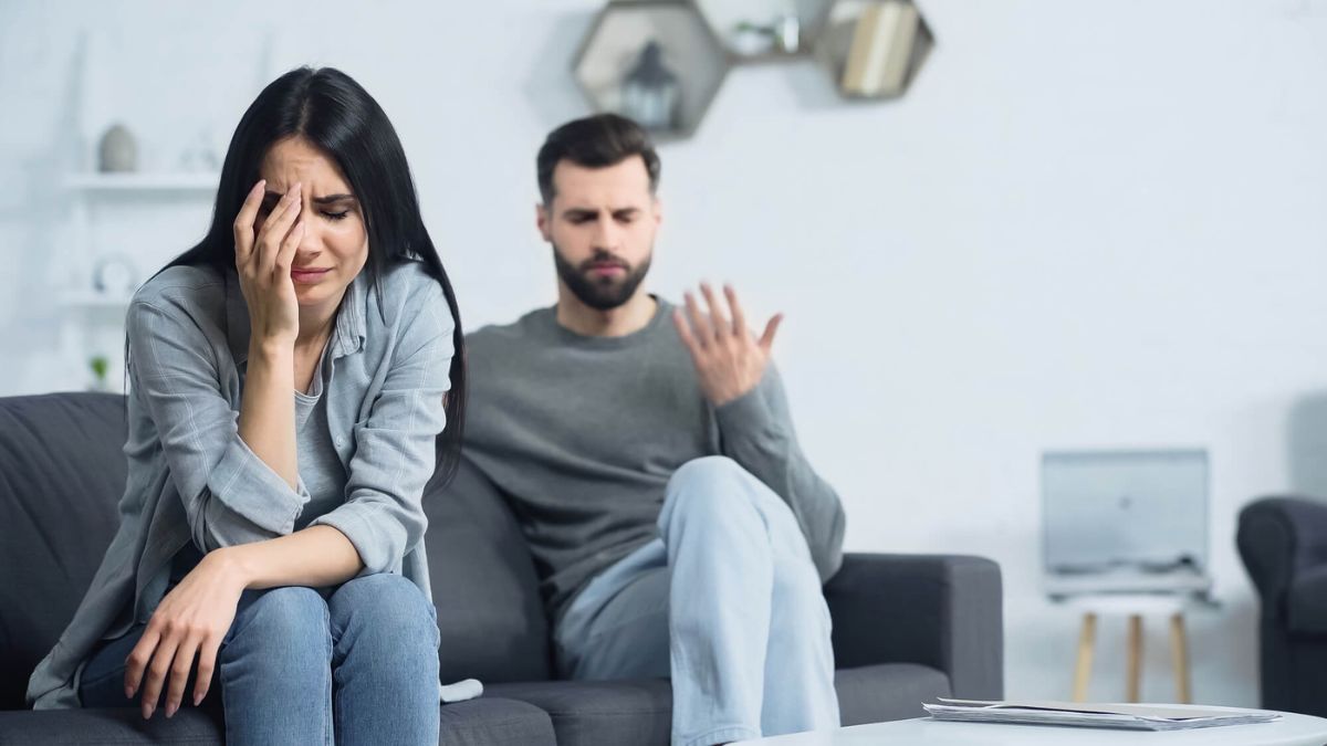 Upset Couple Quarreling At Home MSN