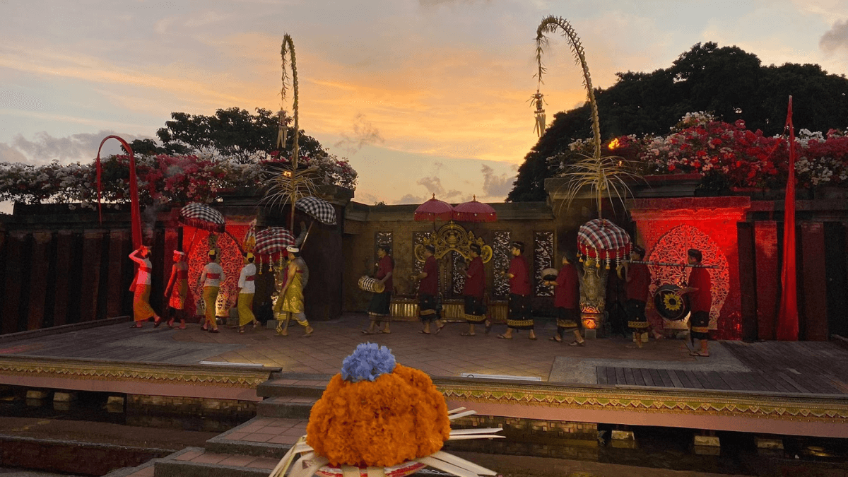 Authentic Balinese Dining Experience at Kampoeng - RIMBA by AYANA Bali Indonesia