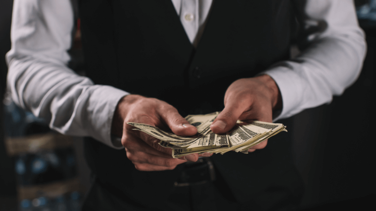 $18 An Hour Is How Much A Year? Best Tips To Make Money