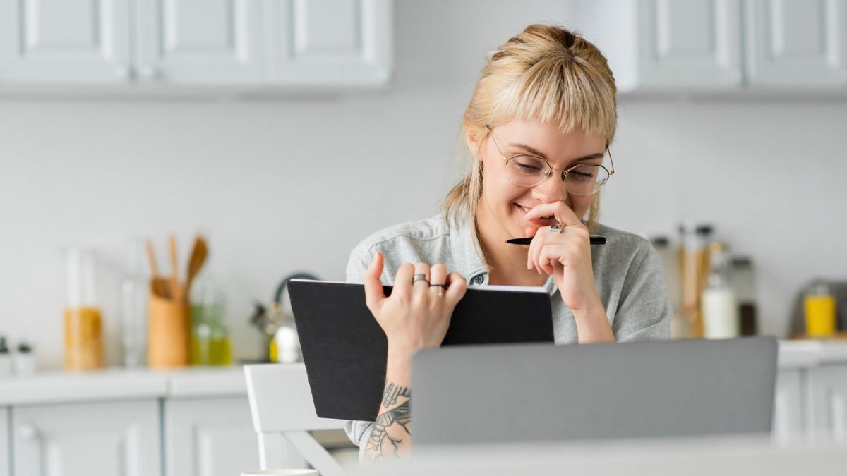 Happy Young Woman MSN
