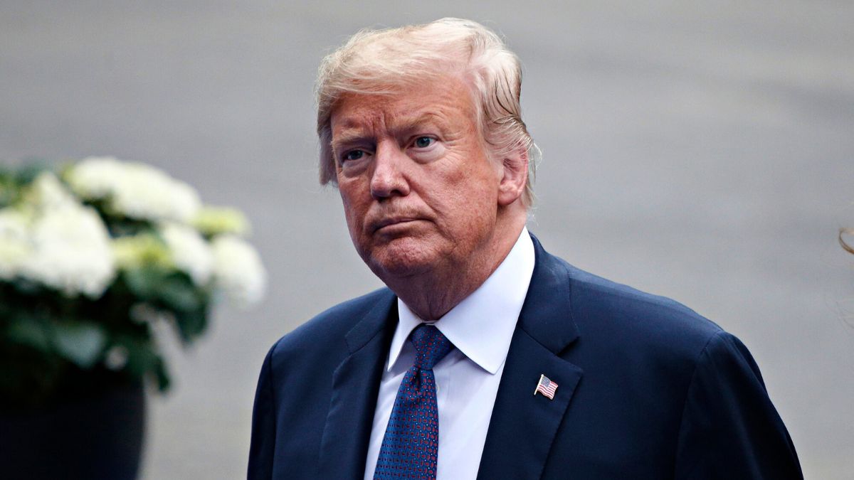 Donald Trump in Suit MSN