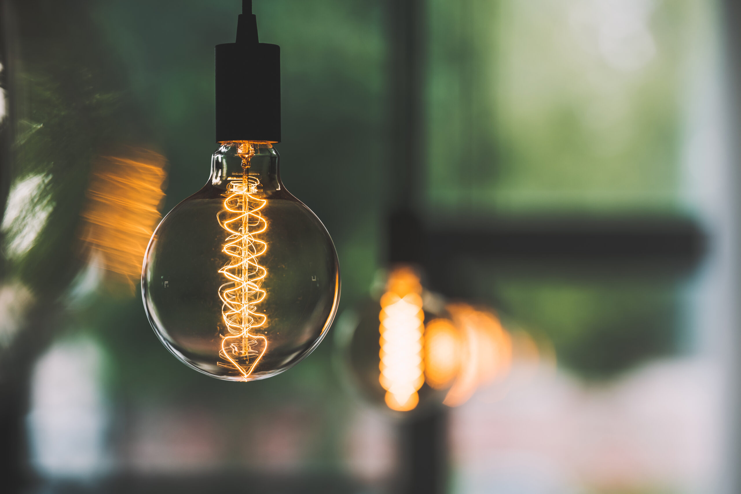 Vintage light bulb MSN.