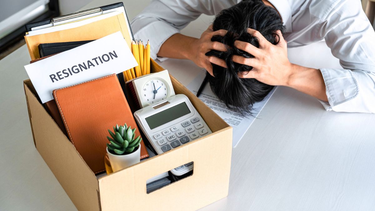Man Resigning From Work MSN stressed out