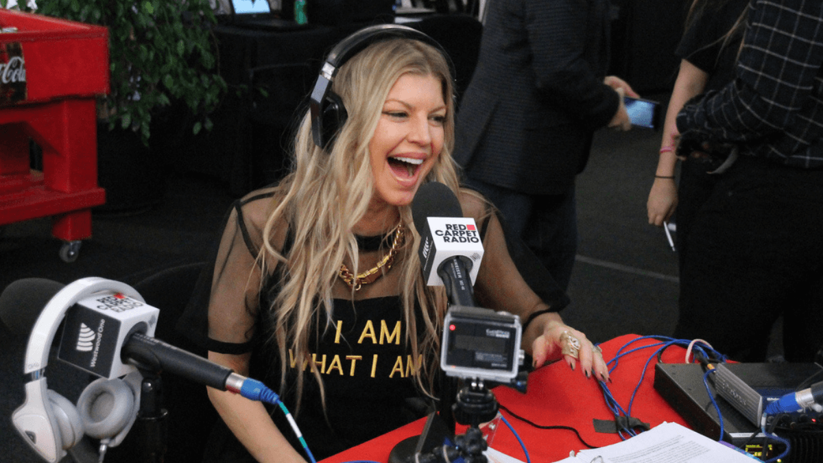 Fergie at the 25th Associates For Breast And Prostate Cancer Studios MSN
