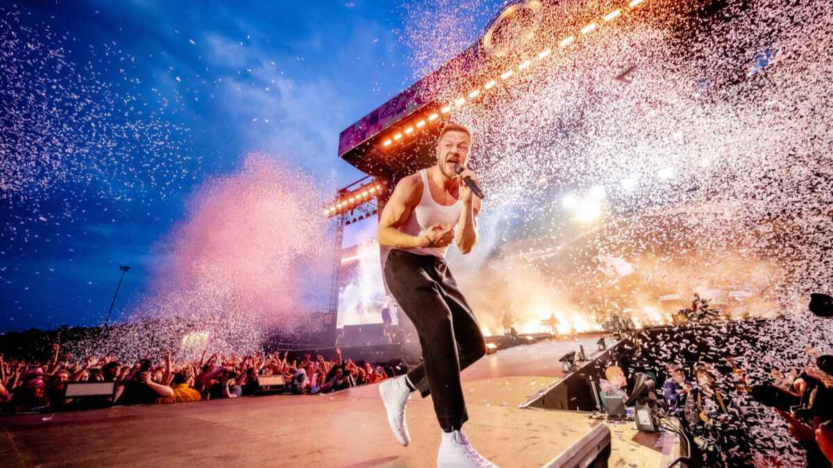 Dan Reynolds. Imagine Dragon Concert MSN.