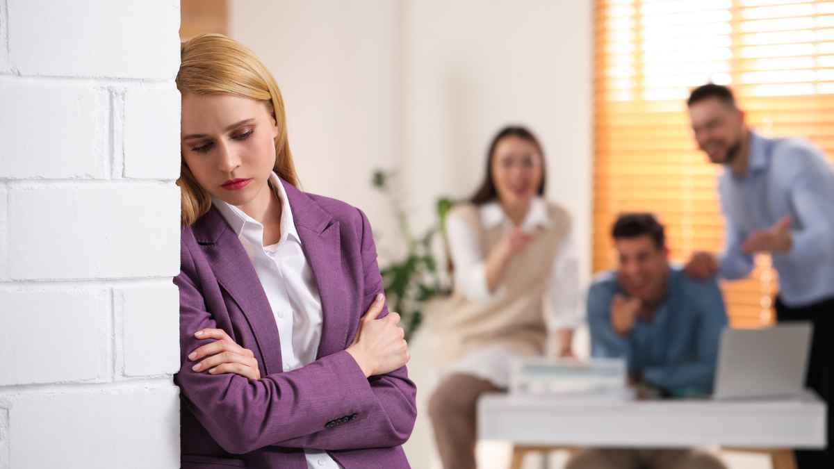A woman being laughed at by her officemates MSN.