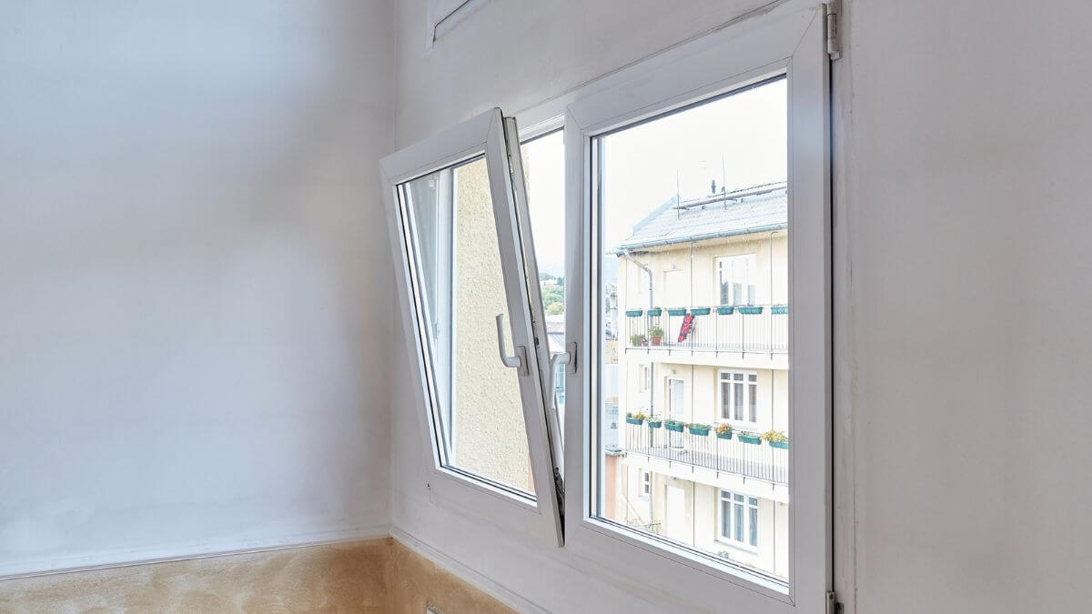 Tilt Turn Window - Open - White Walls - MSN