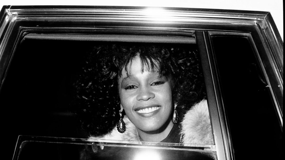 Whitney Houston smiling MSN